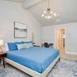Metro Family Getaway 3 Bedroom 3 Bathroom